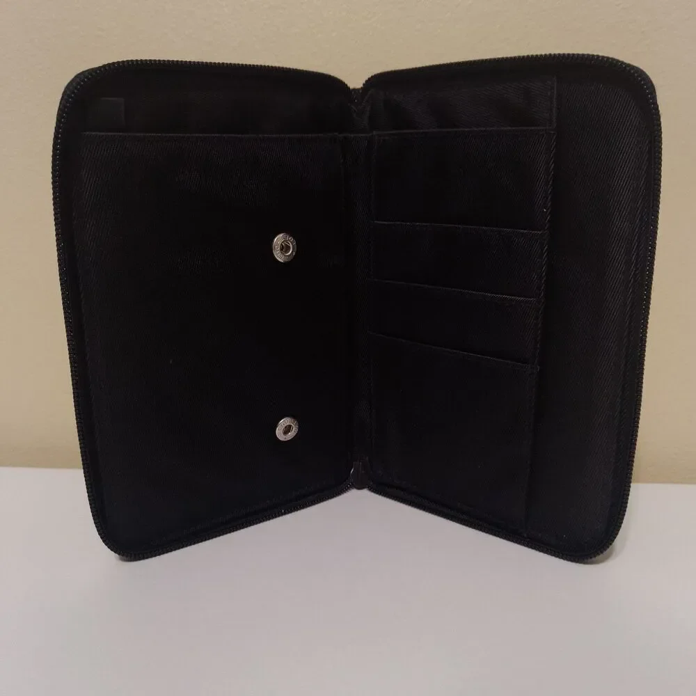 Polo Ralph Lauren closure cash use
